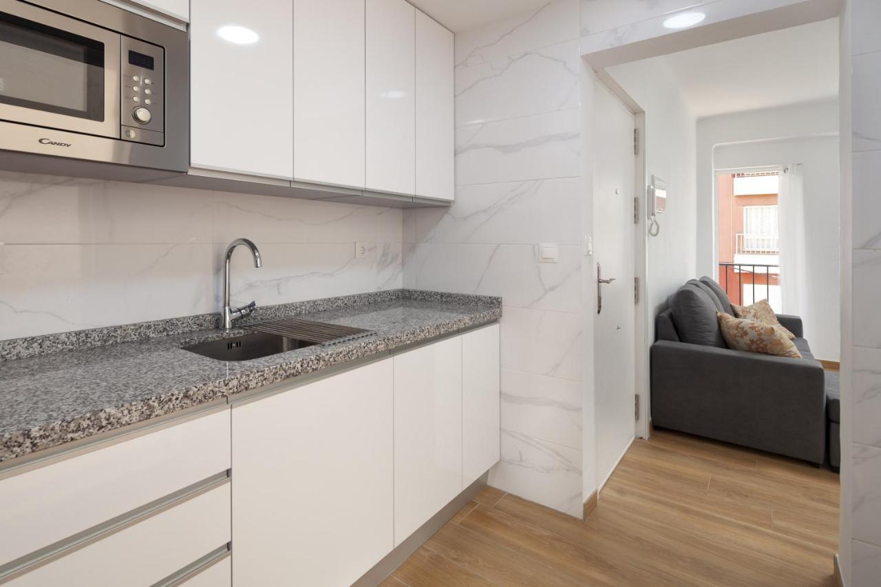 Apartamento Nuria Torre Del Mar Ngoại thất bức ảnh