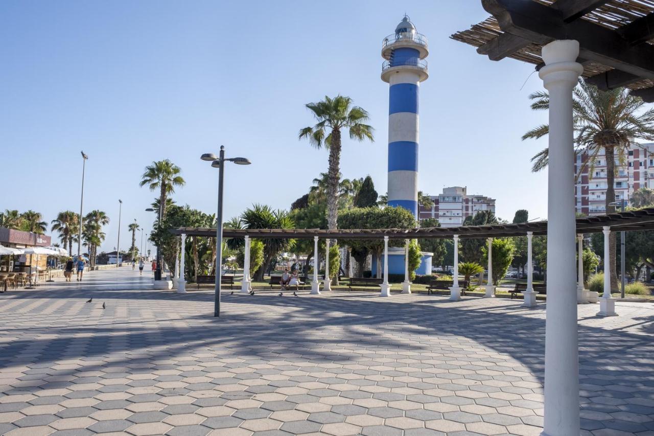 Apartamento Nuria Torre Del Mar Ngoại thất bức ảnh
