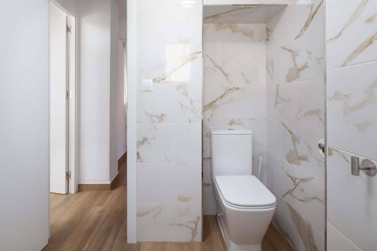 Apartamento Nuria Torre Del Mar Ngoại thất bức ảnh